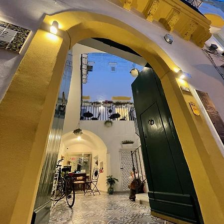 Donna Grazia Relais Hotel กัลลีโปลี ภายนอก รูปภาพ