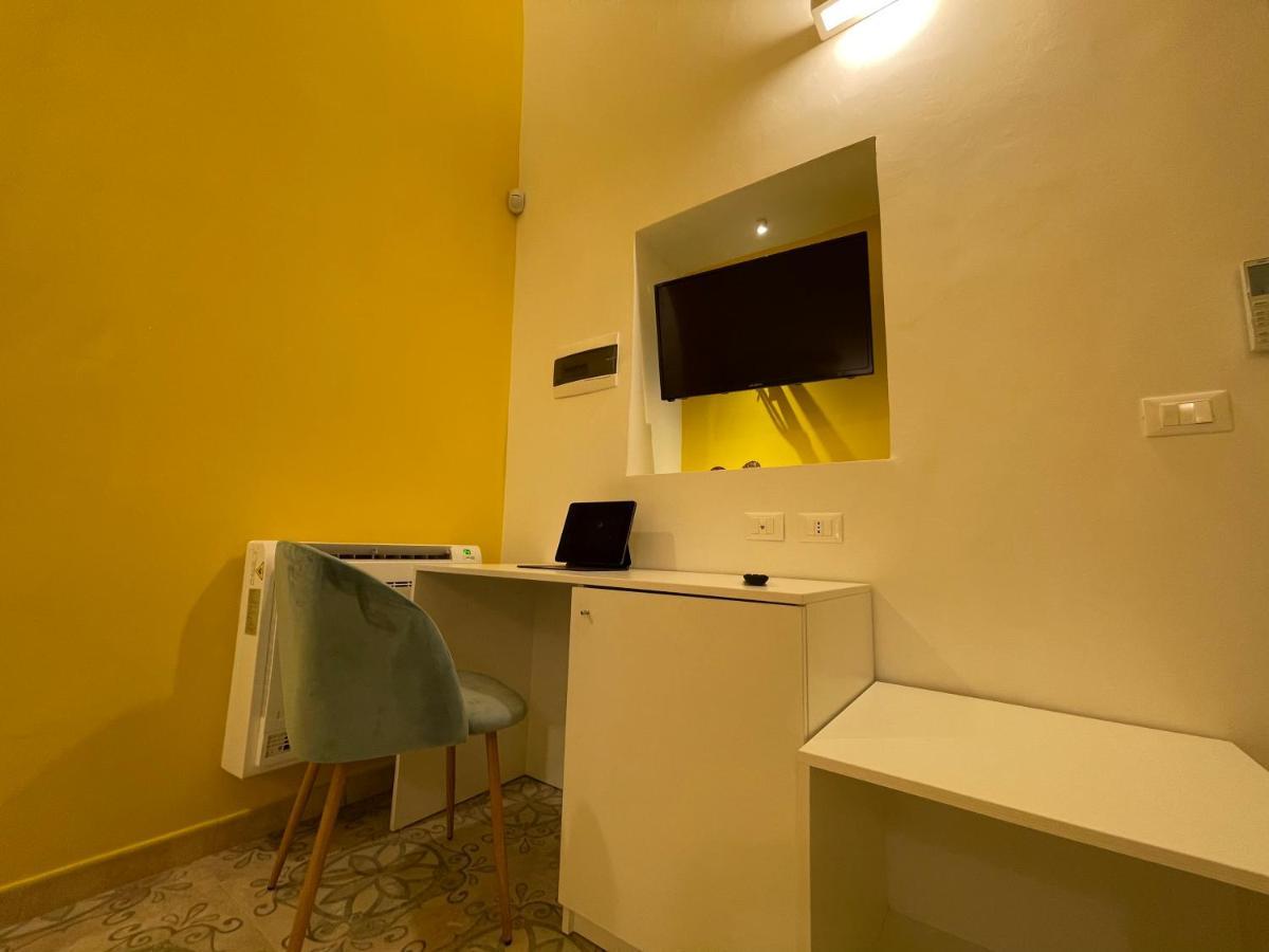 Donna Grazia Relais Hotel กัลลีโปลี ภายนอก รูปภาพ
