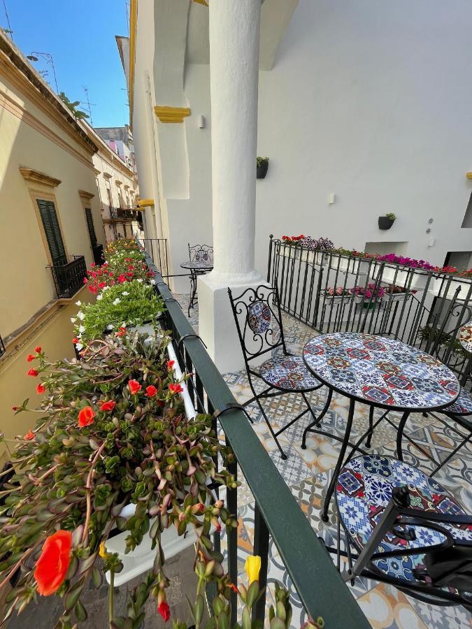 Donna Grazia Relais Hotel กัลลีโปลี ภายนอก รูปภาพ