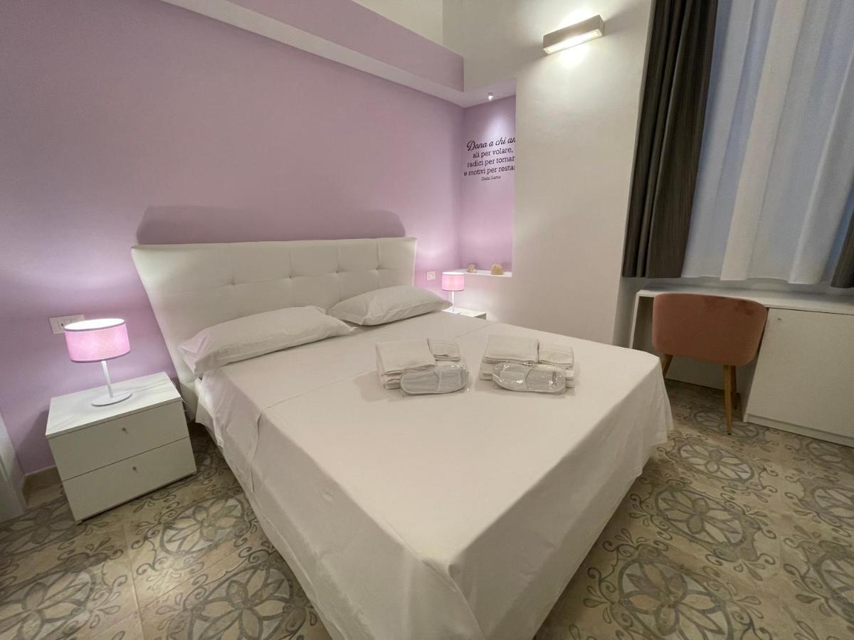 Donna Grazia Relais Hotel กัลลีโปลี ภายนอก รูปภาพ